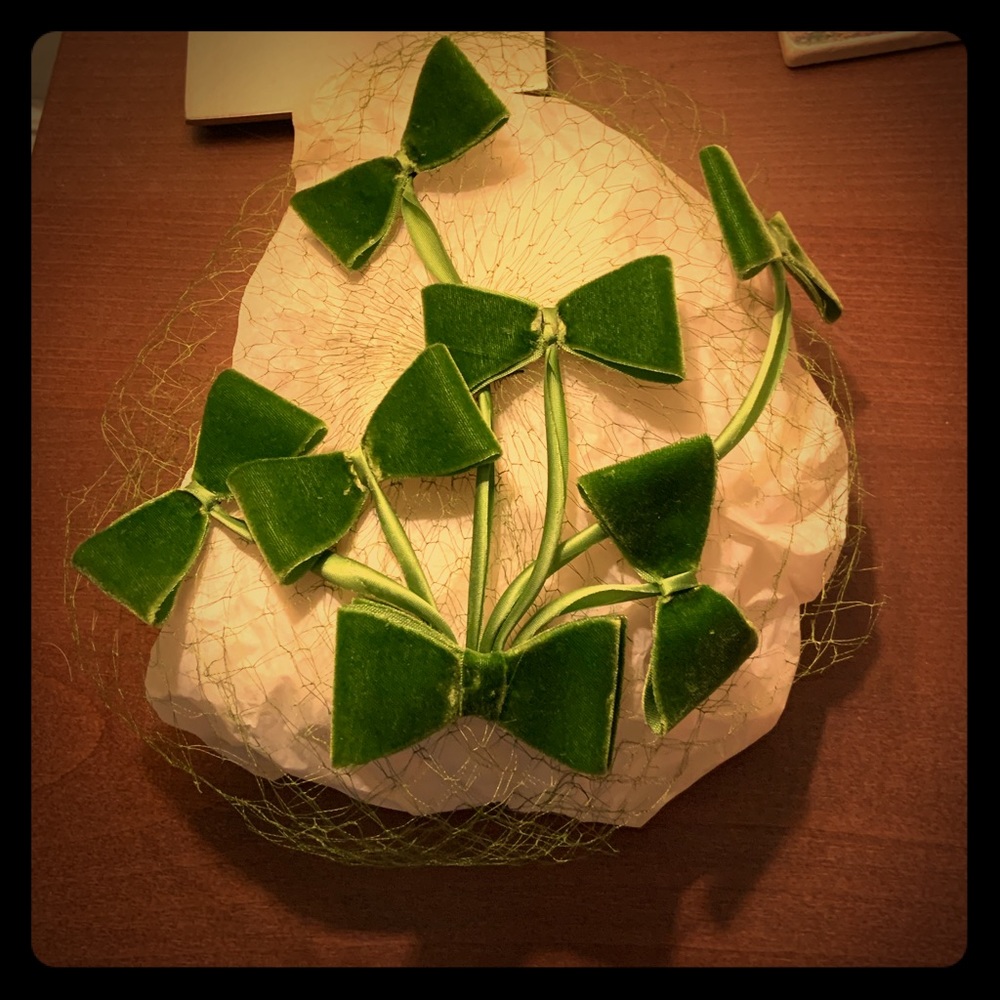Hutzler’s Baltimore Vintage green headpiece